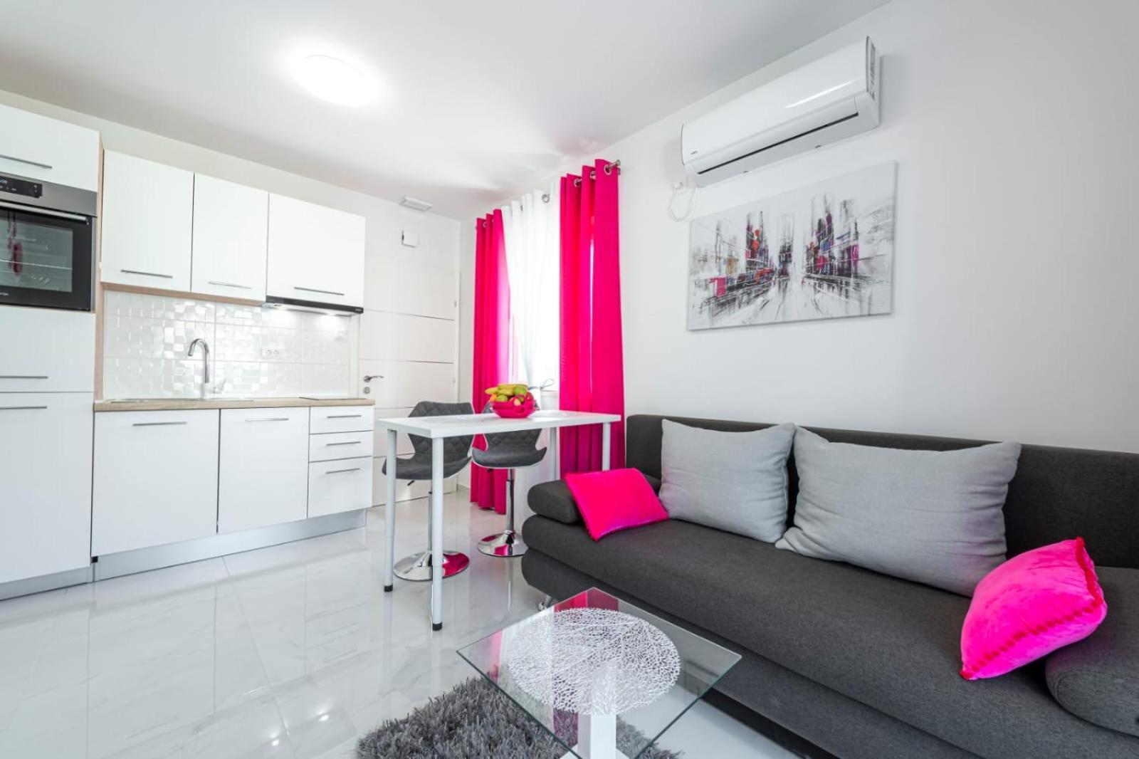 Kiki Apartma